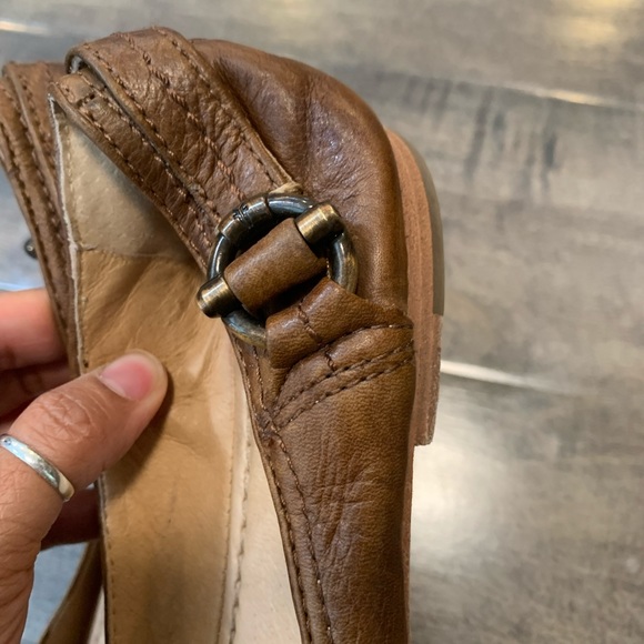 frye carson toggle ballet 8.5 - Picture 5 of 10